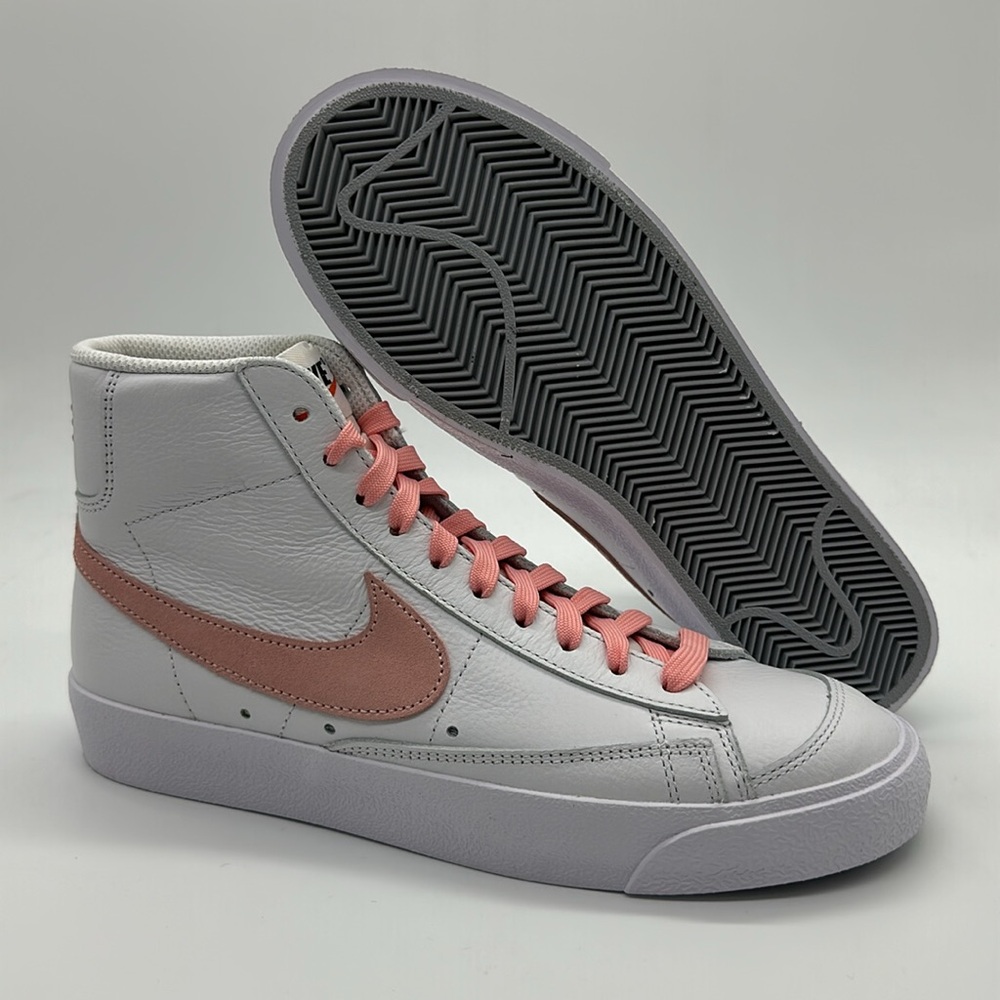 New Nike Mid Blazer ‘77 Men's White/Pink Casual Sneakers DO7432-900 NIB No LID - Picture 1 of 7